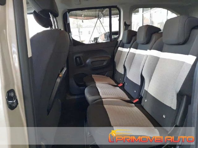 Citroen Berlingo PureTech 130 Stop&Start EAT8 XL 7 posti Shine km 0 a CASTELNUOVO RANGONE