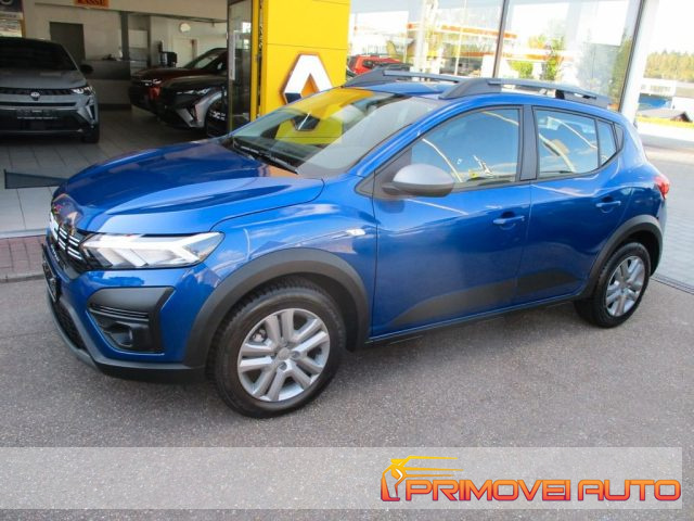 Dacia Sandero Stepway 1.0 TCe ECO-G Expression, del 2023, 11.000 km, in vendita a Castelnuovo Rangone (MO)