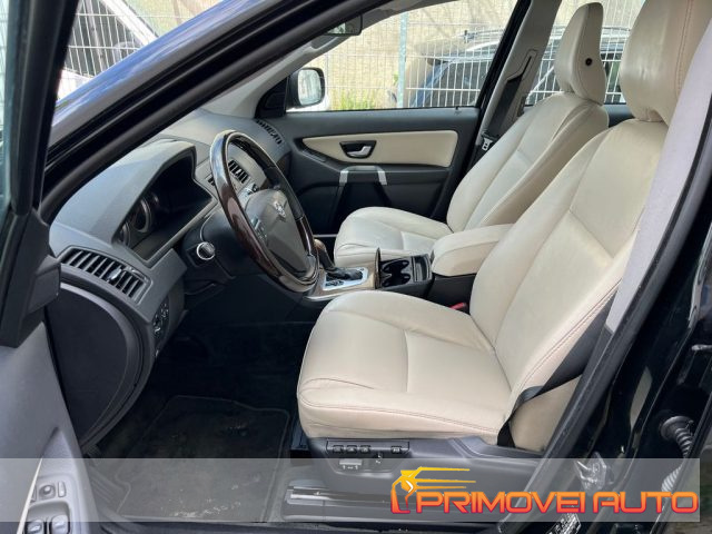 Volvo XC90 D3 Geartronic Momentum - foto 2 di 4
