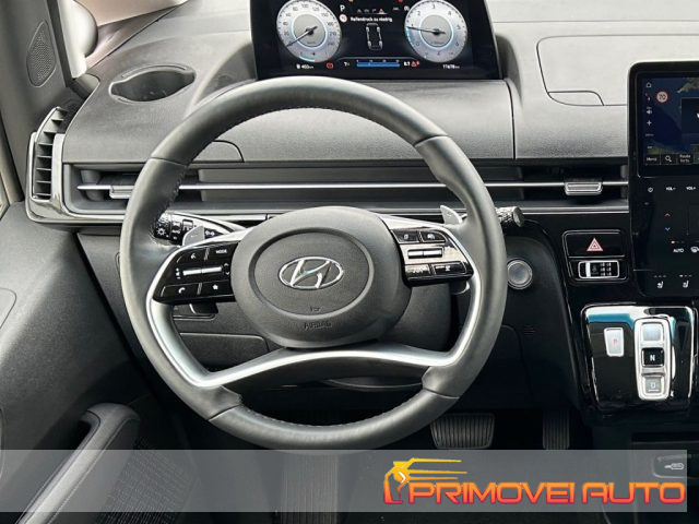 Hyundai STARIA 2.2 AT 2WD 9 posti Wagon - foto 2 di 4