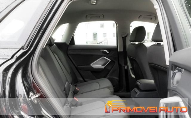 Audi Q3 35 TDI - foto 3 di 4