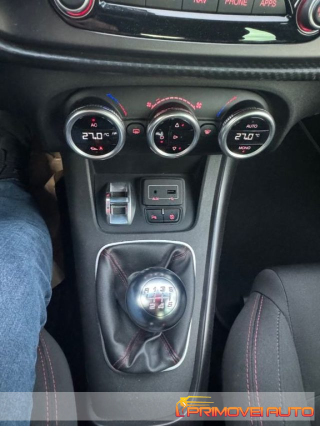 Alfa Romeo Giulietta 1.4 Turbo 120 CV Sport - foto 2 di 4