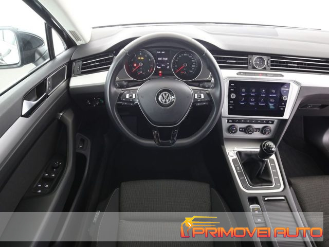 Volkswagen Passat Variant 1.5 TSI Comfortline BlueMotion Tech. - foto 2 di 4