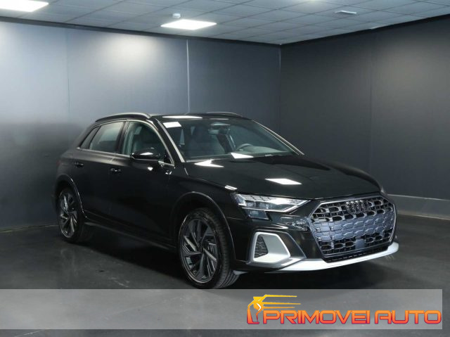 Audi A3 allstreet TDI 110 kW S tronic Identity Contrast nuovo a CASTELNUOVO RANGONE