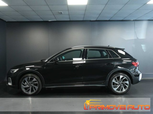 Audi A3 allstreet TDI 110 kW S tronic Identity Contrast - foto 4 di 4