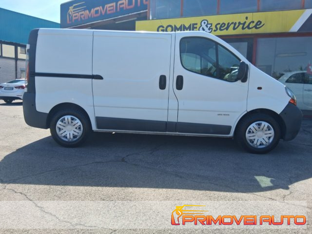 Renault Trafic 1.9 dCi/100CV L1 H1 Furg. - foto 3 di 4