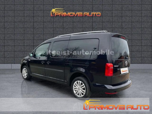 Volkswagen Caddy 1.4 TGI DSG Kombi Maxi usato a CASTELNUOVO RANGONE