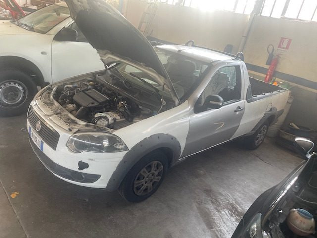 Fiat Strada 1.3 MJT 95CV Pick-up Trekking motore non funzionan - foto 4 di 4