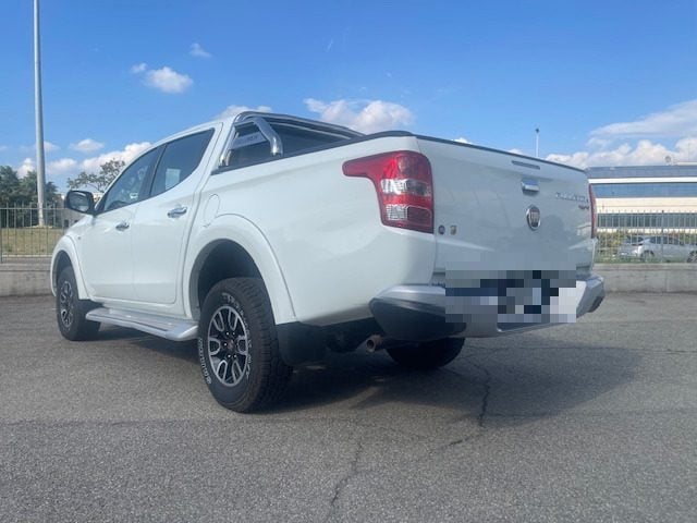 Mitsubishi L200 2.4 180CV Doppia Cabina LX S&S Fullback Fiat - foto 3 di 4
