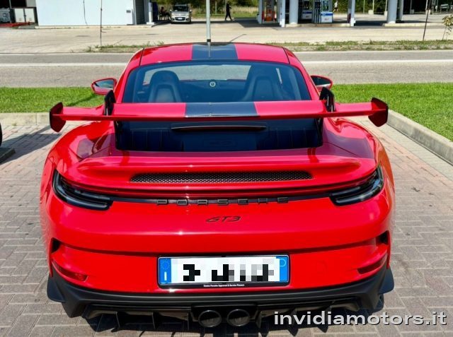Porsche 992 GT3 - foto 3 di 4