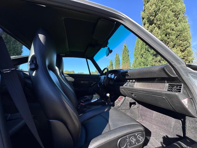 Porsche 993 TURBO Exclusive+Tetto+Carbonio+Book, del 1996, 74.000 km, in vendita a San Miniato (PI)
