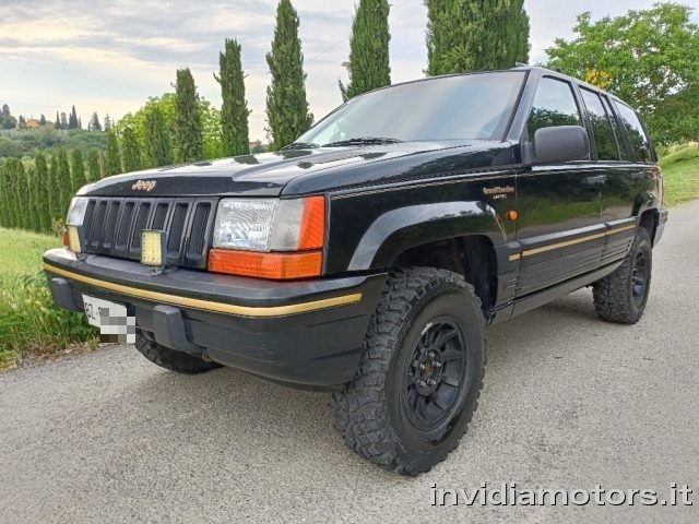 Jeep Grand Cherokee 5.2 V8 Limited GPL d'epoca a SAN MINIATO