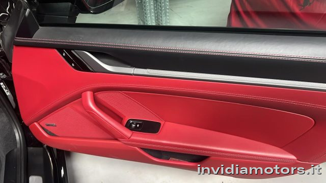 Porsche 992 911 Carrera 4S - foto 4 di 4
