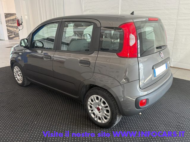 Fiat Panda 1.0 FireFly S&S Hybrid - foto 2 di 4