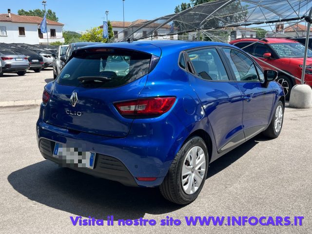 Renault Clio TCe 90 CV 5 porte Business Promo - foto 2 di 4