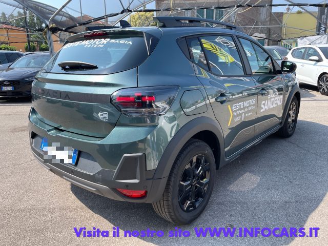 Dacia Sandero Stepway Eco-G 120 CV auto Extreme PROMO - foto 2 di 4