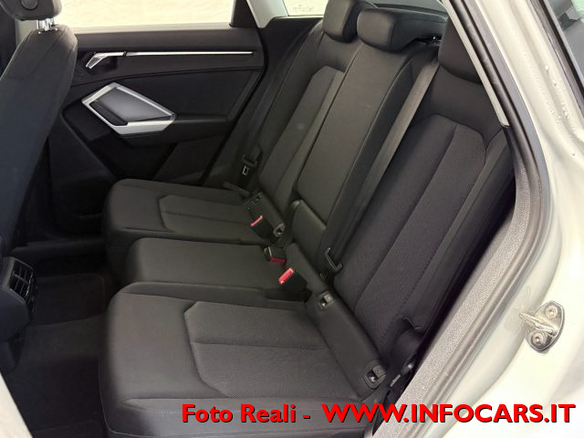 Audi Q3 35 TDI S tronic Business Iva Esposta Promo - foto 2 di 4