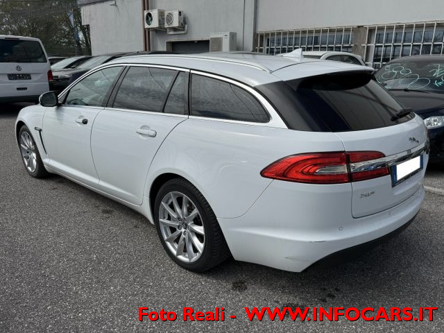 Jaguar XF Sportbrake 2.2 D 200 CV Portfolio - foto 2 di 4