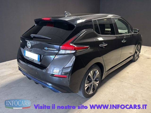 Nissan Leaf N-Connecta 40 KW - PROMO - foto 4 di 4