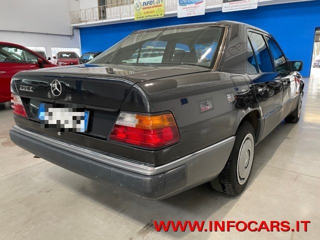 Mercedes-Benz 200 E cat W 124 FASCIONATA DA COLLEZIONE - foto 2 di 4