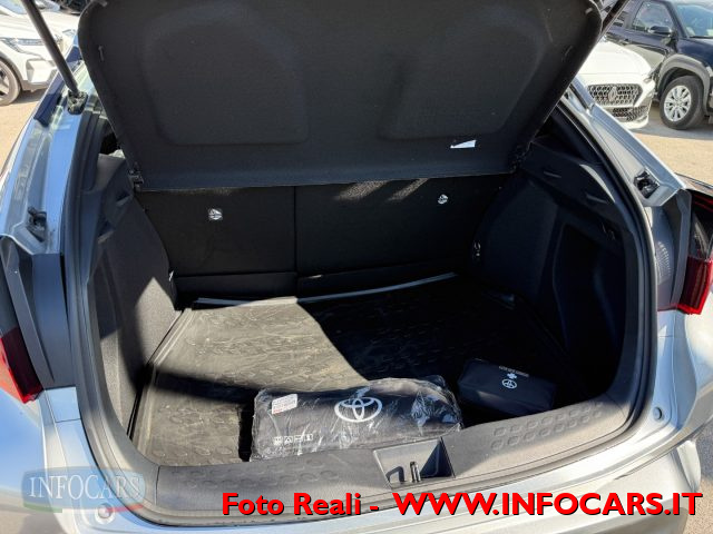 Toyota C-HR 1.8 Hybrid E-CVT Business - Promo usato a ESTE
