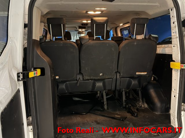 Ford Tourneo Custom 320 2.0 TDCi 130 MHEV PC Combi Trend 9 POSTI usato a ESTE