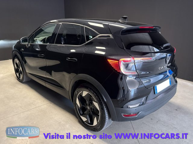 Renault Captur Full Hybrid E-Tech 145 CV Techno - autocarro N1 - foto 2 di 4