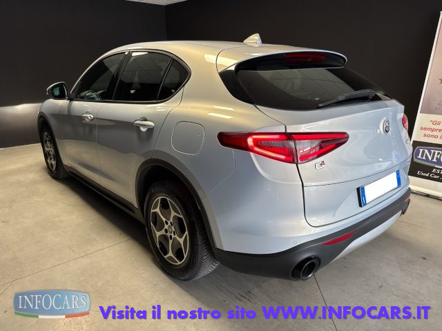 Alfa Romeo Stelvio 2.2 Turbodiesel 160 CV AT8 RWD Super Business - foto 2 di 4