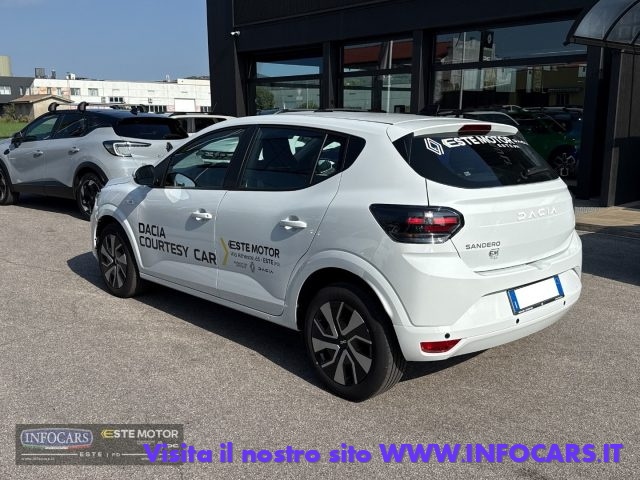 Dacia Sandero Streetway TCe 100 CV Expression - foto 2 di 4