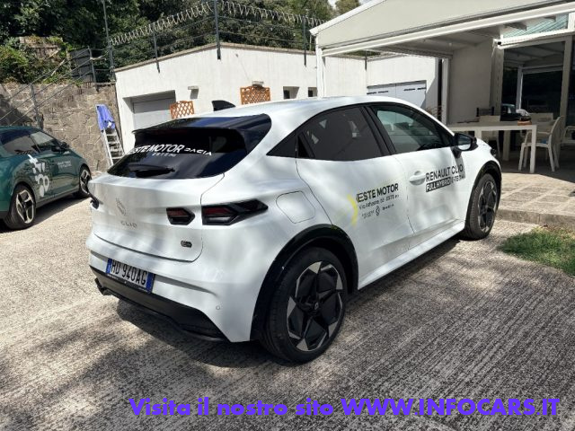 Renault Clio 1.8 E-TECH full hybrid 160 techno - foto 2 di 4