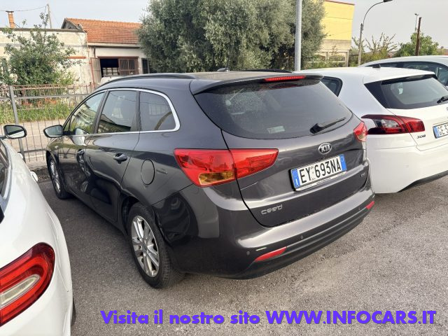 Kia cee'd 1.6 CRDi 110 CV SW Cool Leggi descrizione - foto 2 di 6