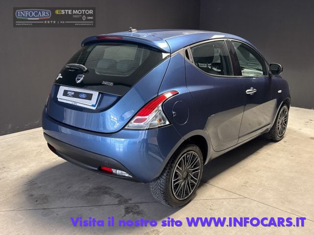 Lancia Ypsilon 1.0 FireFly Hybrid 70 cv Silver Plus - PROMO - foto 4 di 15