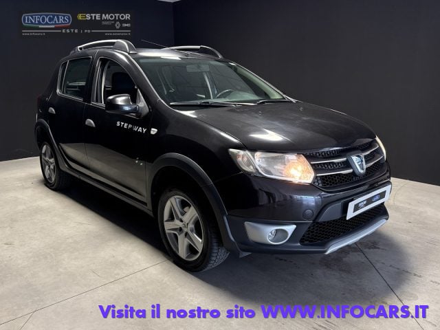 Dacia Sandero Stepway 900 TCe 90CV - Neopatentati, del 2014, 149.750 km, in vendita a Este (PD)
