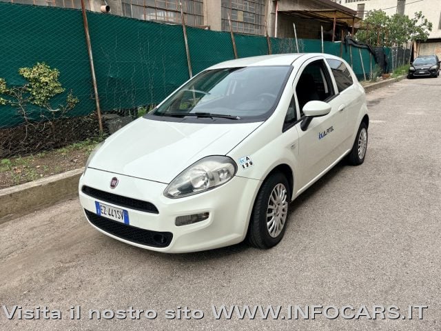 Fiat Punto Van 1.3 MJT 75CV Autocarro 2 posti, del 2015, 344.000 km, in vendita a Este (PD)