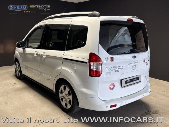 Ford Tourneo Courier 1.0 EcoBoost 100 CV Trend - foto 2 di 4