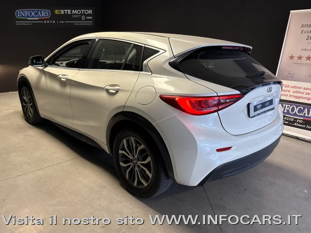 Infiniti Q30 1.5 diesel 109 CV DCT Premium - foto 2 di 4