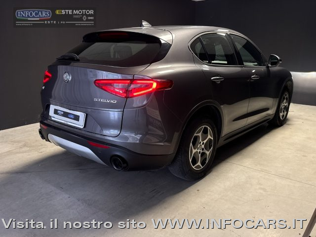 Alfa Romeo Stelvio 2.2 Turbodiesel 190 CV AT8 Q4 Super Bus. - PROMO - foto 4 di 4