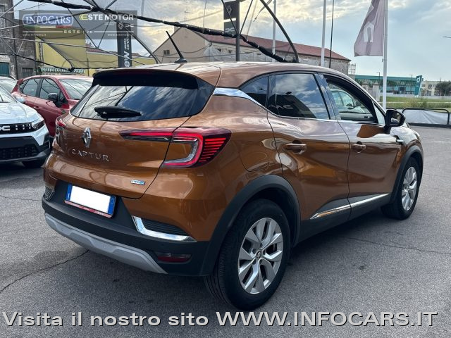 Renault Captur Plug-in Hybrid E-Tech 160 CV Intens - PROMO - foto 4 di 4