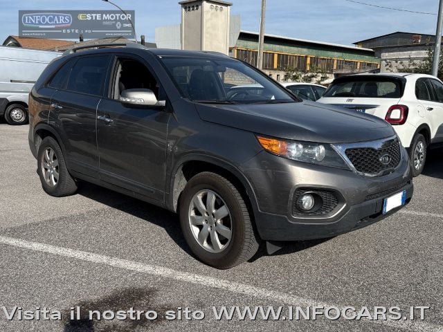 Kia Sorento 2.2 CRDI 197 cv 2WD Active GANCIO TRAINO, del 2011, 239.500 km, in vendita a Este (PD)