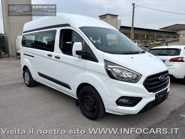 Ford Tourneo Custom 320 2.0 EcoBlue 9 posti Combi Trend + IVA, del 2022, 53.000 km, in vendita a Este (PD)