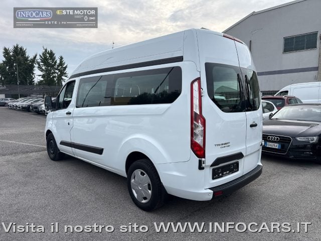 Ford Tourneo Custom 320 2.0 EcoBlue 9 posti Combi Trend + IVA - foto 2 di 4