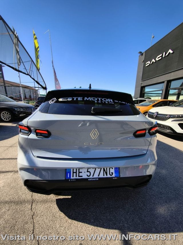Renault Clio techno ECO-G 120CV Promo - foto 2 di 4