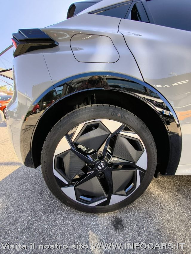 Renault Clio techno ECO-G 120CV Promo - foto 3 di 4