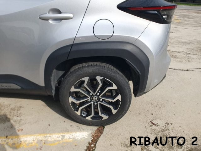 Toyota Yaris Cross 1.5 Hybrid 5p. E-CVT Trend + COMFORT - foto 3 di 4