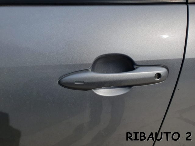 Toyota Yaris Cross 1.5 Hybrid 5p. E-CVT Trend + COMFORT - foto 4 di 4