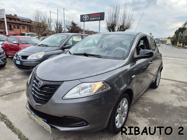 Lancia Ypsilon 1.2 69 CV 5 porte Elle OK NEOPATENTATO Euro6 usato a SAVIGLIANO