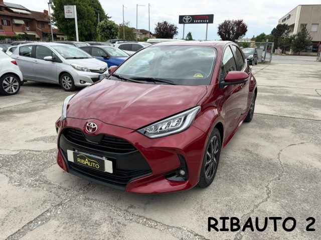 Toyota Yaris 1.0 5 porte Lounge Ok Neopatentato NAVI - foto 3 di 4