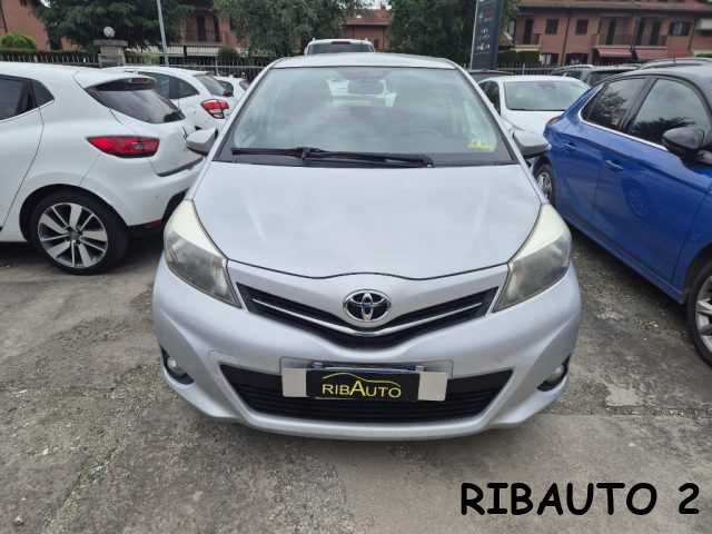 Toyota Yaris 1.0 5 porte Active - foto 4 di 4