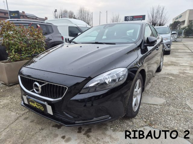 Volvo V40 D2 Inscription usato a SAVIGLIANO