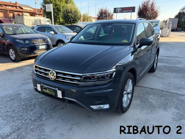 Volkswagen Tiguan 2.0 TDI SCR DSG 4MOTION Executive BMT, del 2016, 160.000 km, in vendita a Savigliano (CN)